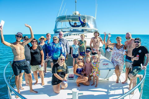 Full-Day Whale Sharks Swimming Experience On Ningaloo Reef - Getaway Accommodation 16