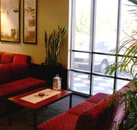 Midway Tavern - Getaway Accommodation