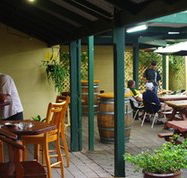 Bird In Hand Inn - Getaway Accommodation