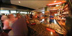 Ivanhoe Hotel - Getaway Accommodation 2