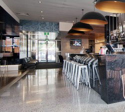 The Cremorne Hotel - Getaway Accommodation 2