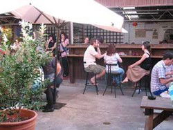Union Hotel Brunswick - Getaway Accommodation 3