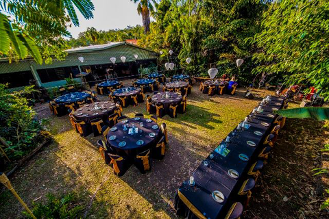 Emerald Springs Roadhouse - Getaway Accommodation 2