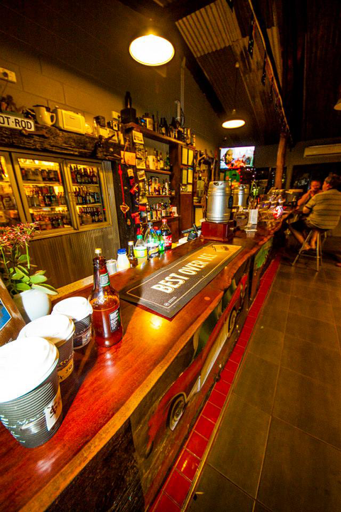 Emerald Springs Roadhouse - Getaway Accommodation 4