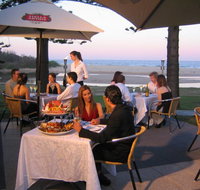 Lagoon Restaurant - Getaway Accommodation