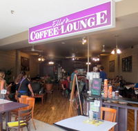 Live music at Roths Wine Bar - Getaway Accommodation