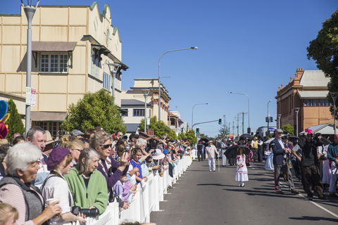 Mary Poppins Festival - Getaway Accommodation 1