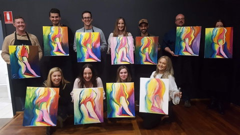 Paint And Sip Experience - Getaway Accommodation 1