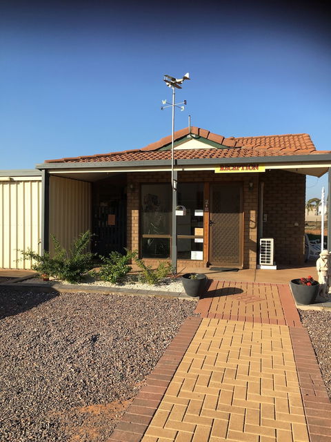 Airport Whyalla Motel - Getaway Accommodation 1