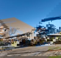 Best Western Governor Gipps Motor Inn - Getaway Accommodation