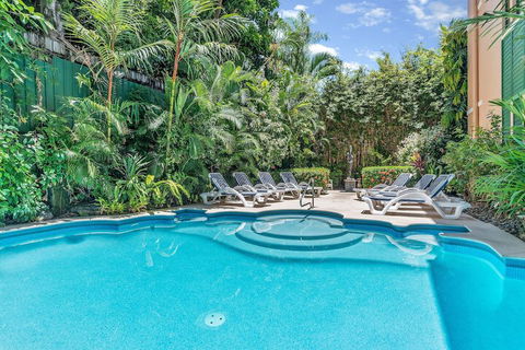 Martinique On Macrossan - Getaway Accommodation 2
