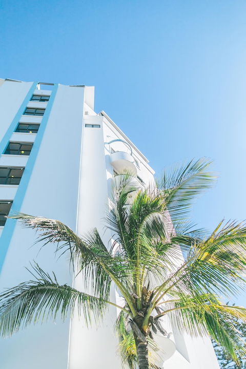 Komune - Gold Coast - Getaway Accommodation 2