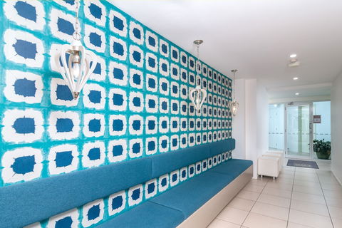201 Lake Street Apartments - Getaway Accommodation 1