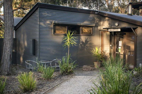 DULC Cabins - Getaway Accommodation 1