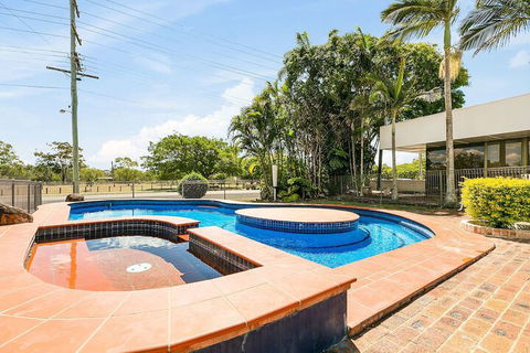 Econo Lodge Park Lane - Getaway Accommodation 2