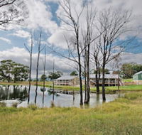 Starline Alpacas Farmstay Resort - Getaway Accommodation