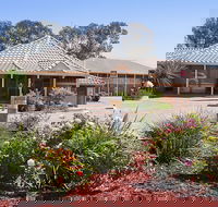 The Standpipe Golf Motor Inn - Getaway Accommodation