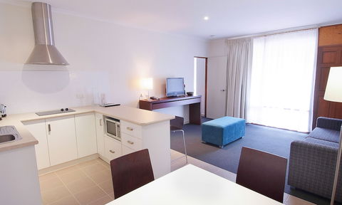 The Standpipe Golf Motor Inn - Getaway Accommodation 5