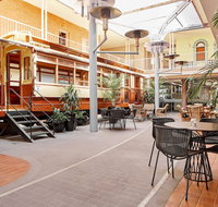 Quality Hotel Dickson - Getaway Accommodation