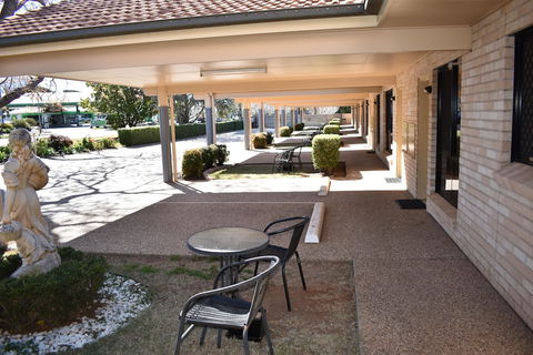 Best Western Tuscany On Tor Motor Inn - Getaway Accommodation 0
