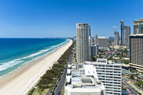 Hi Surf Beachfront Resort Apartments - Getaway Accommodation 2