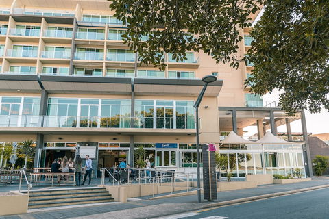 The Port Lincoln Hotel - Getaway Accommodation 0