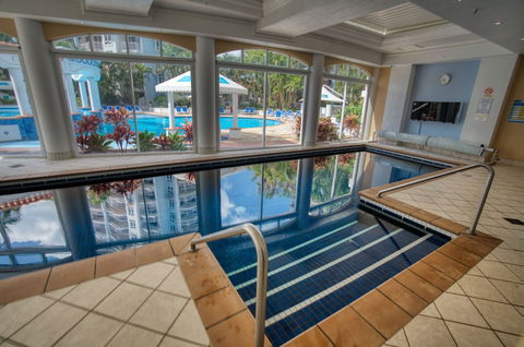 Bel Air On Broadbeach - Getaway Accommodation 4