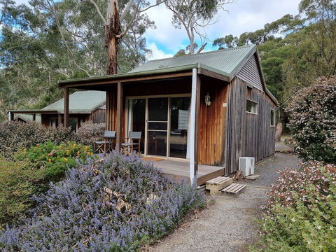 D'Altons Studios - Getaway Accommodation 3
