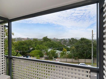 Herston Place Motel - Getaway Accommodation 1
