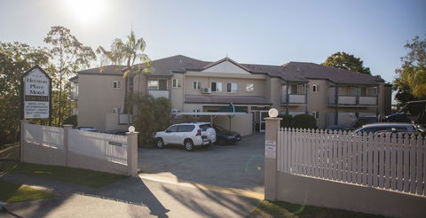 Herston Place Motel - Getaway Accommodation 2