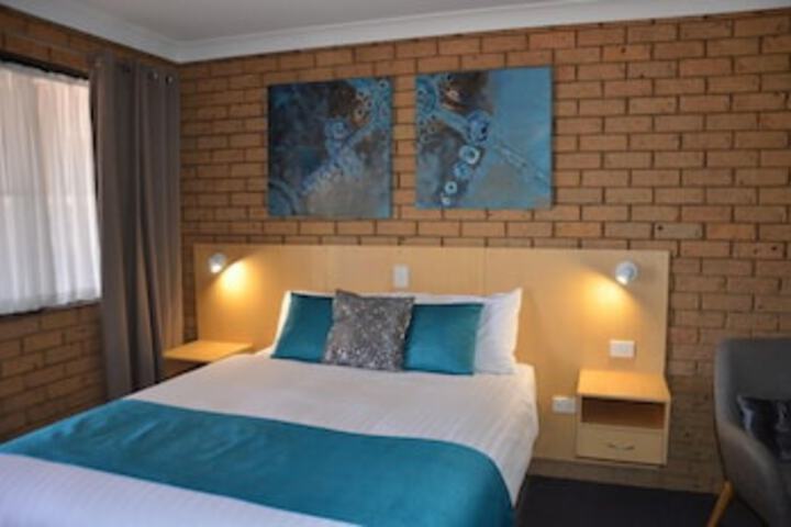 Wilsonton QLD Getaway Accommodation