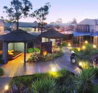 Bay Village Resort  Spa - Getaway Accommodation