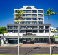 Sunshine Tower Hotel - Getaway Accommodation