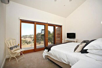 Seascape Retreat - Getaway Accommodation 5