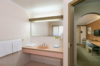 Bendigo Golden Square Motor Inn - Getaway Accommodation 4