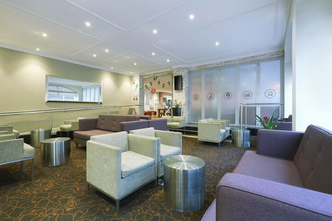 Holiday Inn Darling Harbour, An IHG Hotel - Getaway Accommodation 2