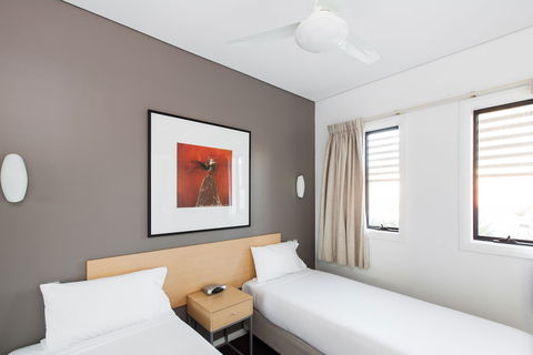 Majestic Oasis Apartments - Getaway Accommodation 5