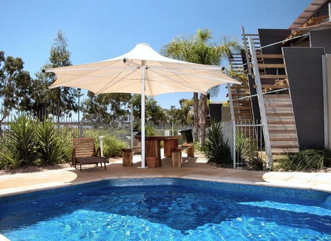Majestic Oasis Apartments - Getaway Accommodation 2