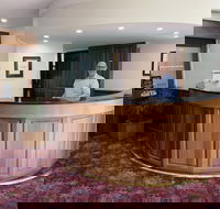 Ensenada Motor Inn and Suites - Getaway Accommodation