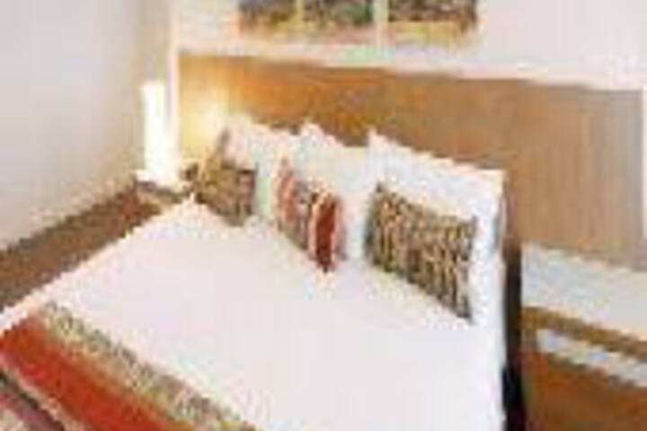 Hamilton NSW Getaway Accommodation