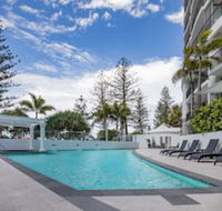 Mantra Coolangatta Beach - Getaway Accommodation