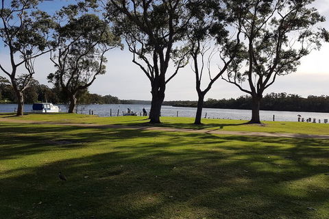 Bentley Waterfront Motel & Cottages - Getaway Accommodation 2