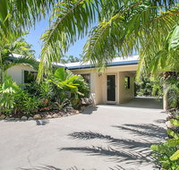 Kewarra Beach Retreat 1 - Getaway Accommodation