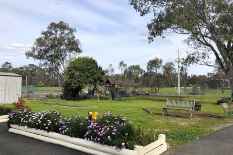 Wattle Motel - Getaway Accommodation 7