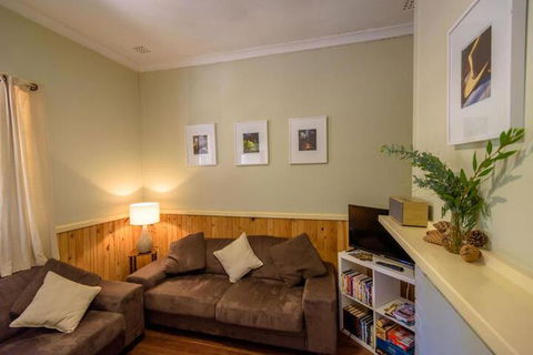 Lewana Cottages - Getaway Accommodation 5