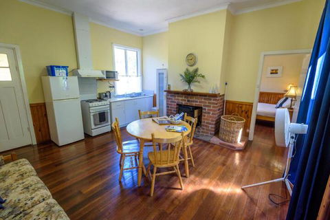 Lewana Cottages - Getaway Accommodation 7