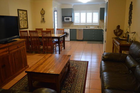 Ruthmor Villas - Getaway Accommodation 4