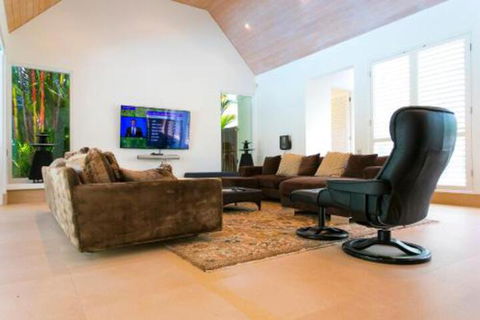 Karaka - Getaway Accommodation 0