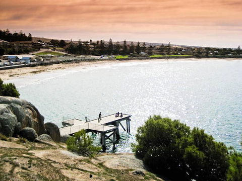 Boomer Beach Retreat Pet Friendly WiFi - Getaway Accommodation 3