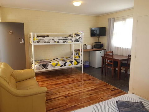 Whyalla Country Inn Motel - Getaway Accommodation 5